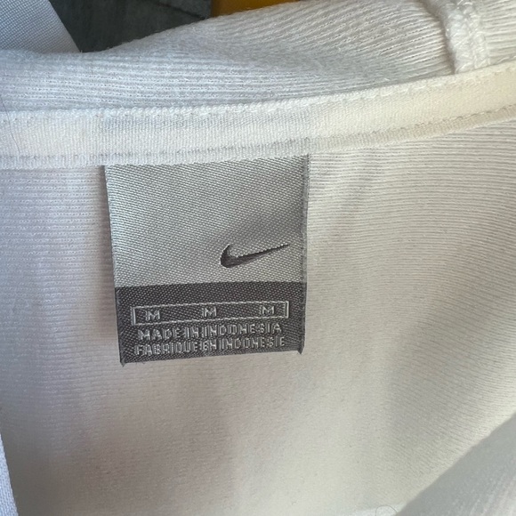 White Men’s basketball pullover, medium, like new - Picture 3 of 5